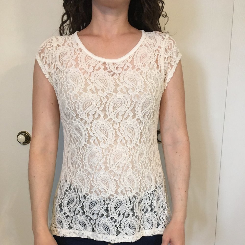 ivory lace short sleeve top The Limited (S)